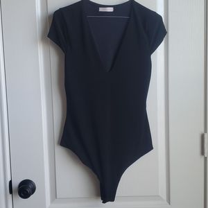 Black Deep v bodysuit